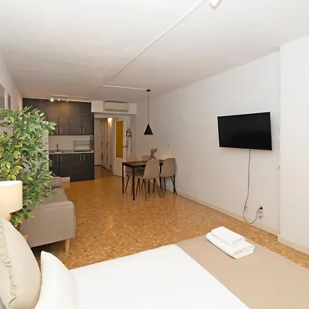 Guestready - Old Town Hideaway *